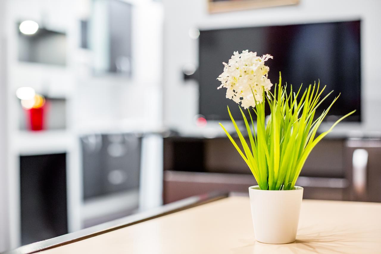 Alfa Apartments Uzhgorodska Lwów Zewnętrze zdjęcie